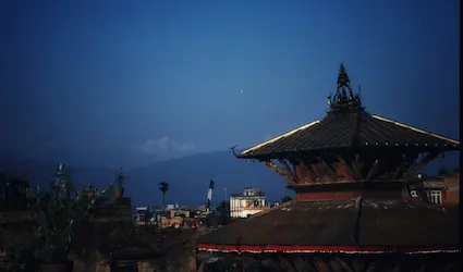 परदेशबाट घरतर्फ: Miles Travel सँग बिताएको त्यो अविस्मरणीय रात